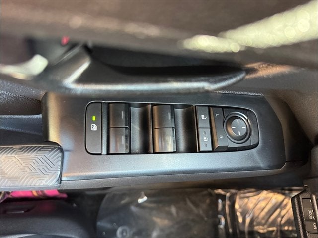 2025 Toyota Tacoma 2WD SR5 Pickup 4D 5 ft