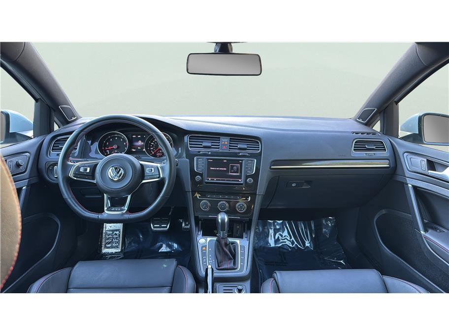 2016 Volkswagen Golf GTI SE Hatchback Sedan 4D