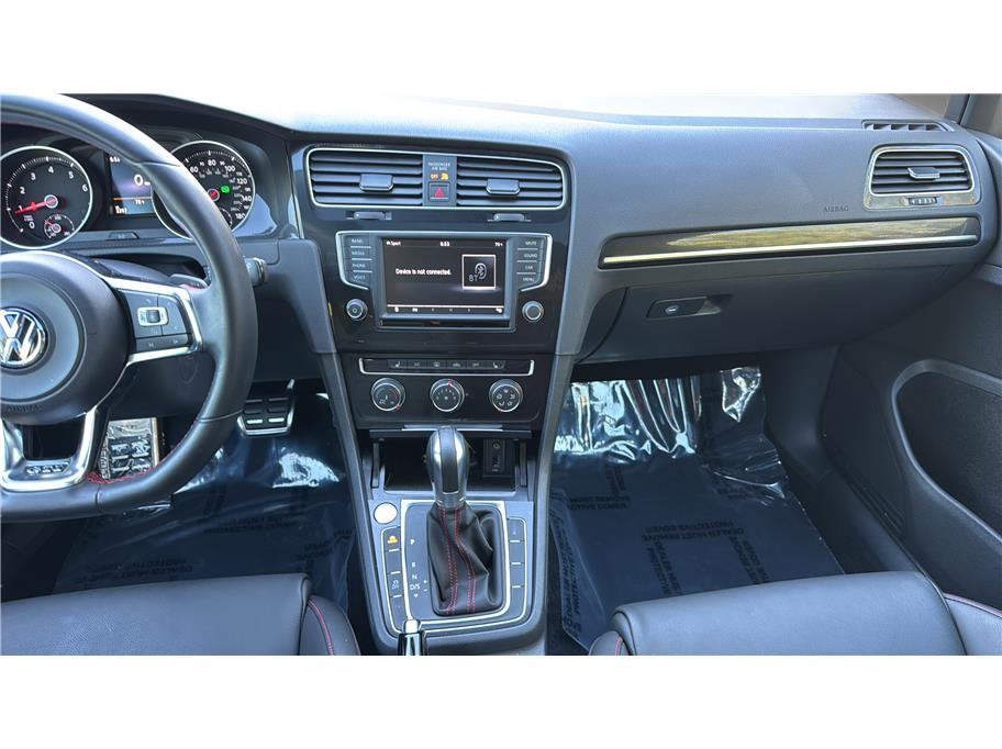 2016 Volkswagen Golf GTI SE Hatchback Sedan 4D