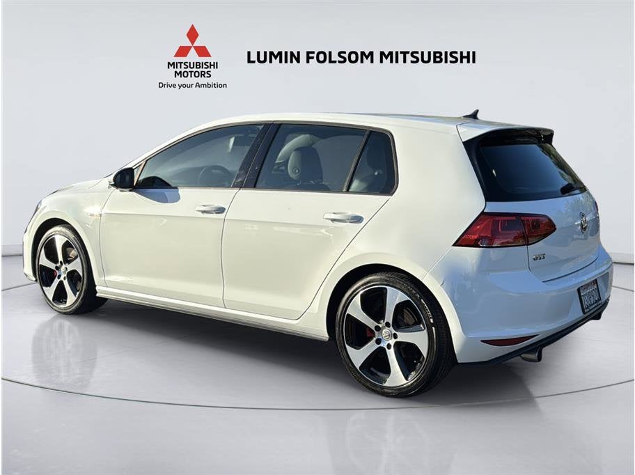 2016 Volkswagen Golf GTI SE Hatchback Sedan 4D