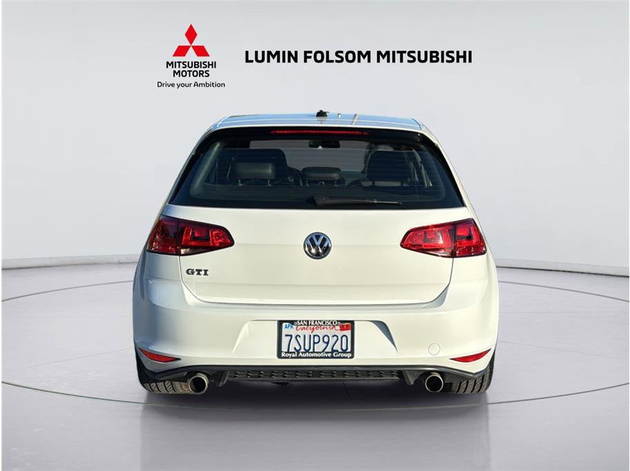 2016 Volkswagen Golf GTI SE Hatchback Sedan 4D