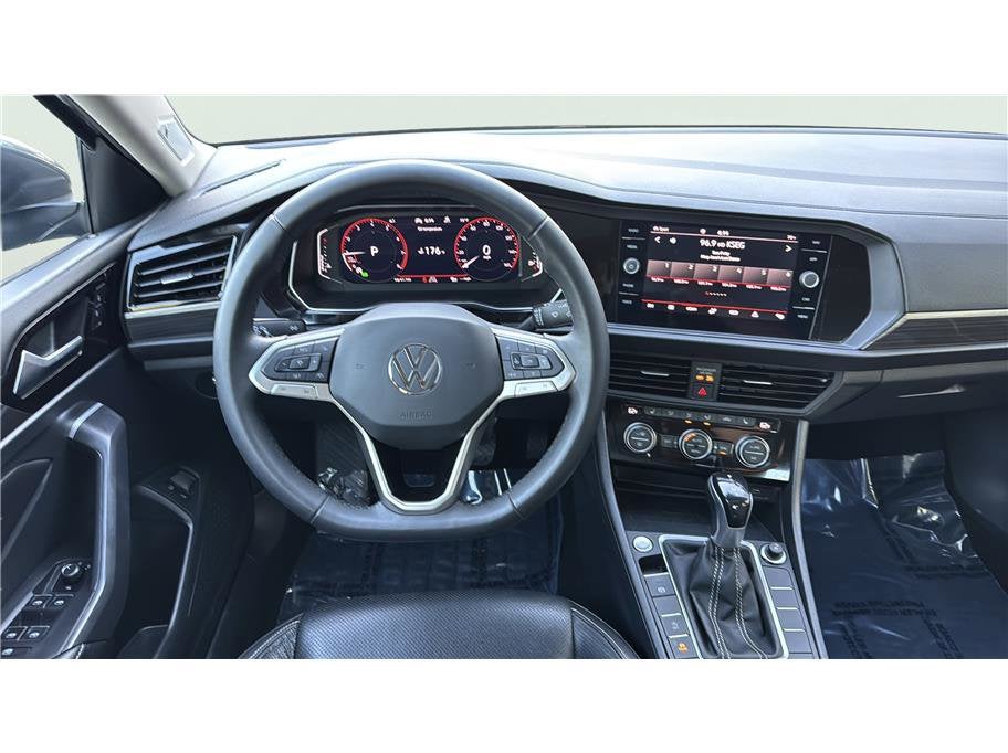 2022 Volkswagen Jetta SEL