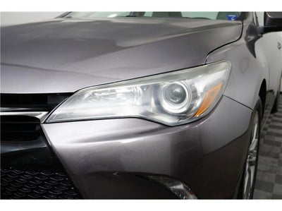 2015 Toyota Camry SE Sedan 4D