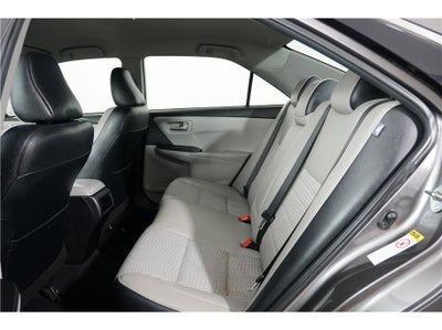 2015 Toyota Camry SE Sedan 4D