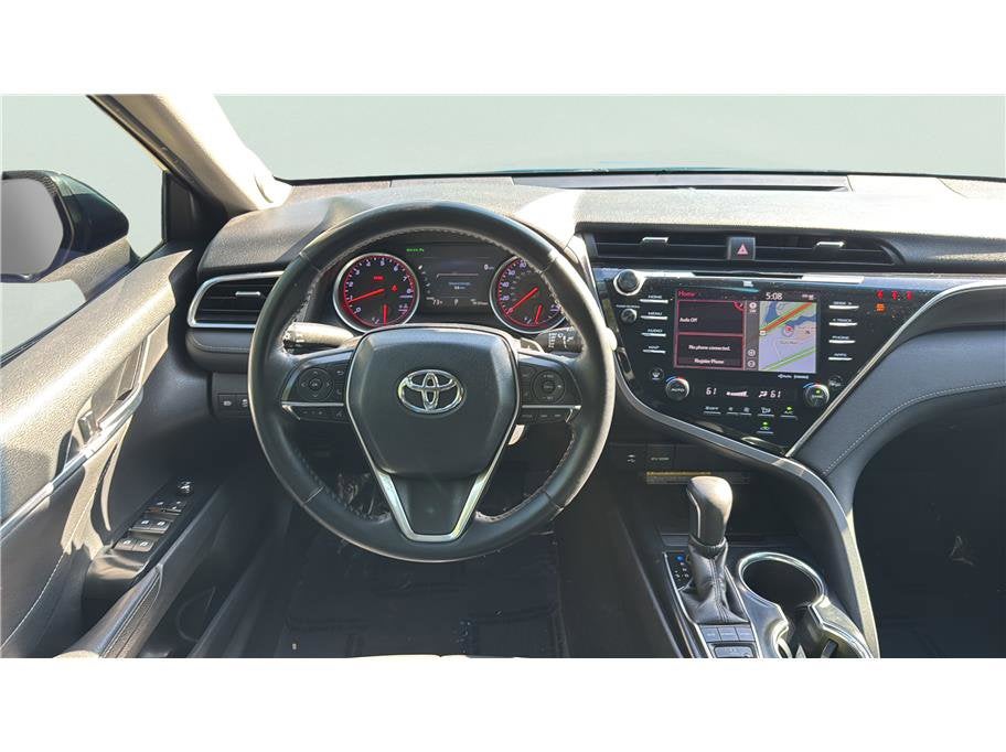 2018 Toyota Camry XSE Sedan 4D