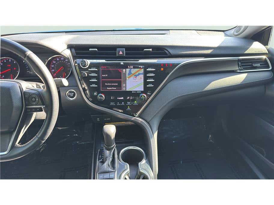 2018 Toyota Camry XSE Sedan 4D
