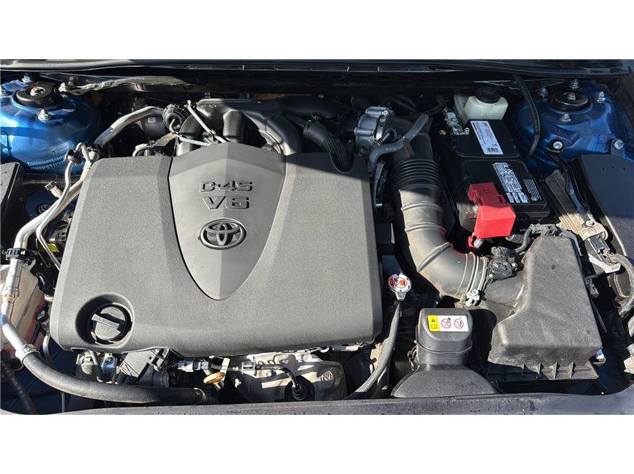 2018 Toyota Camry XSE Sedan 4D