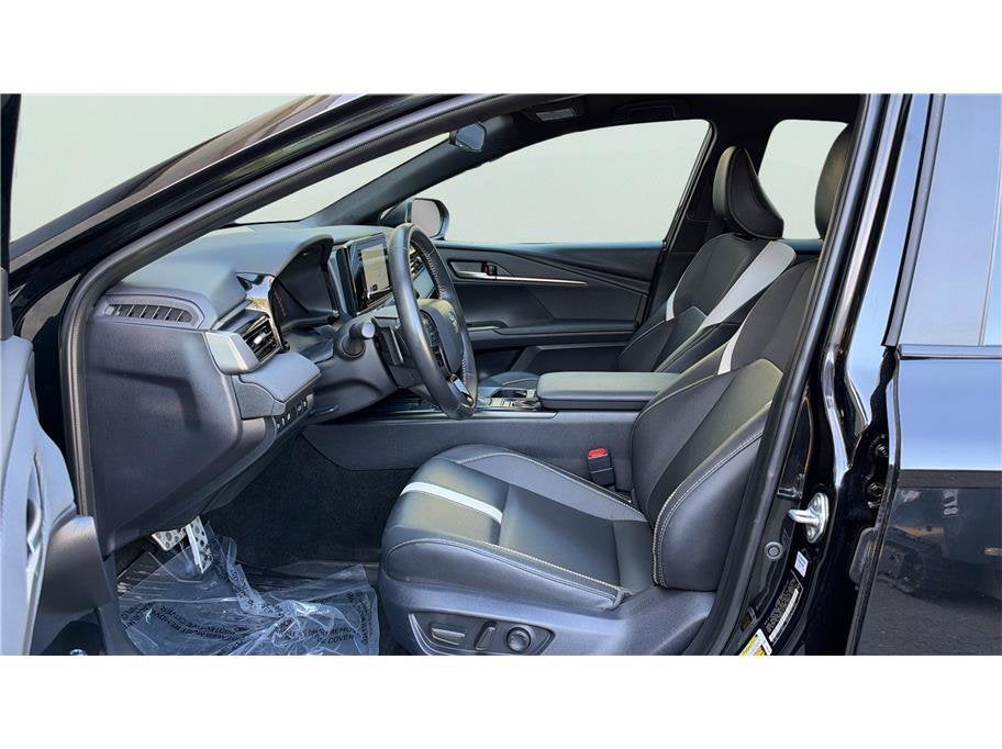 2026 Toyota Camry SE Sedan 4D