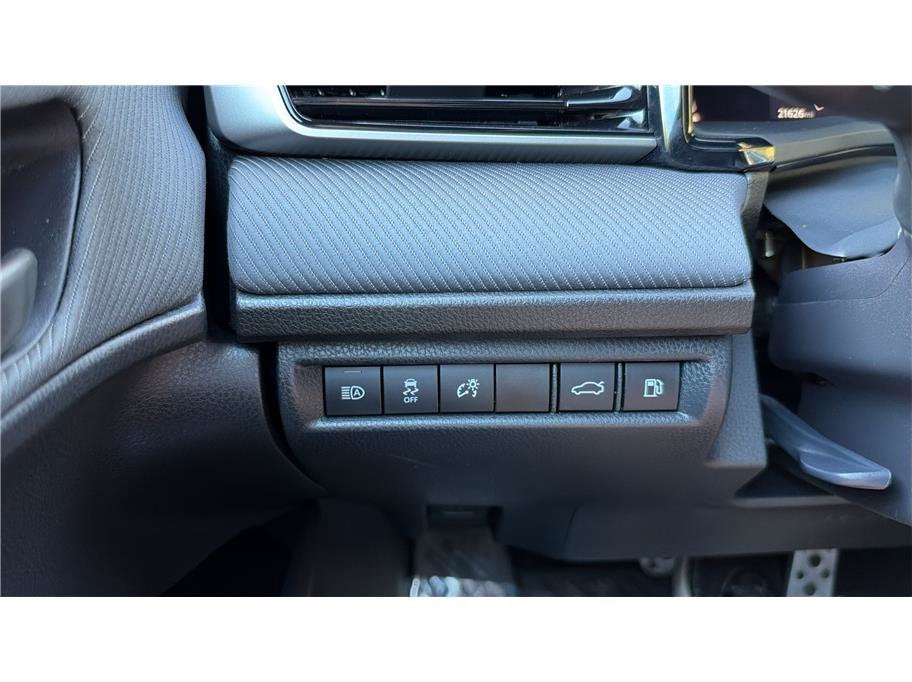 2026 Toyota Camry SE Sedan 4D