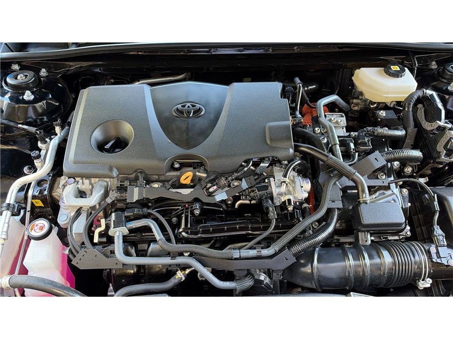 2026 Toyota Camry SE Sedan 4D