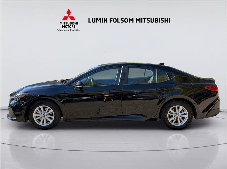 2025 Toyota Camry LE Sedan 4D