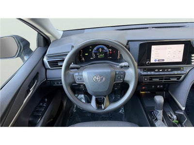 2025 Toyota Camry LE Sedan 4D