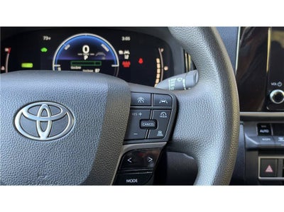 2025 Toyota Camry LE Sedan 4D