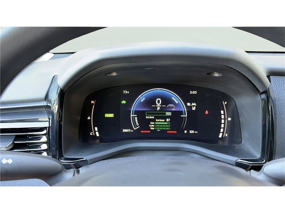 2025 Toyota Camry LE Sedan 4D