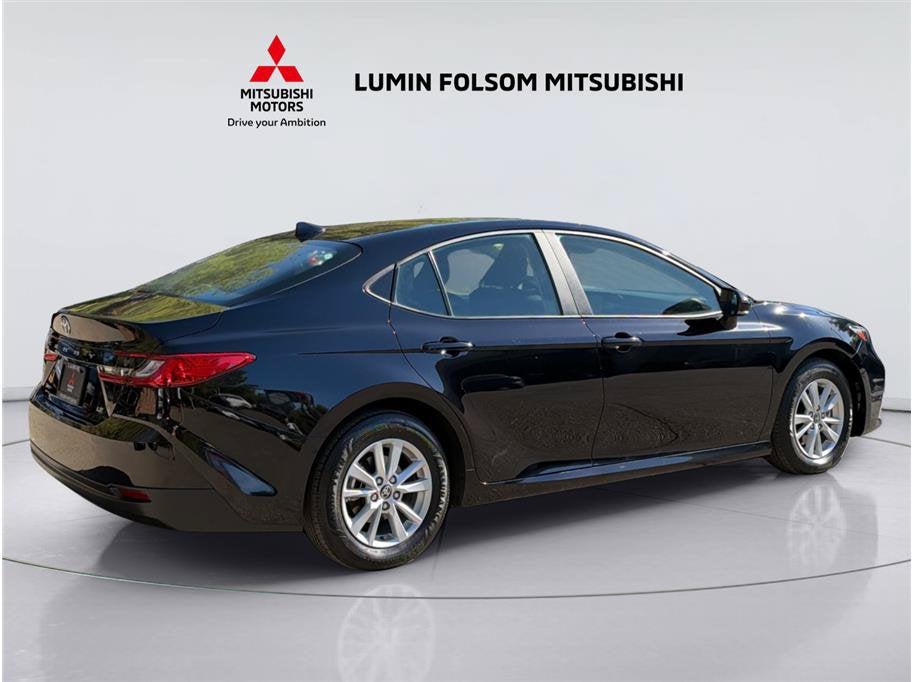 2025 Toyota Camry LE Sedan 4D