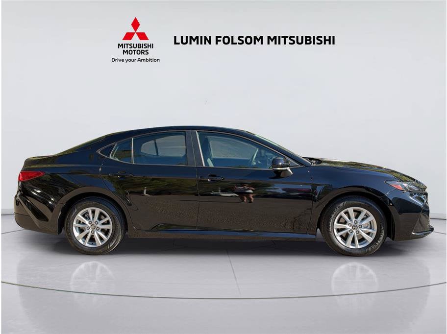 2025 Toyota Camry LE Sedan 4D