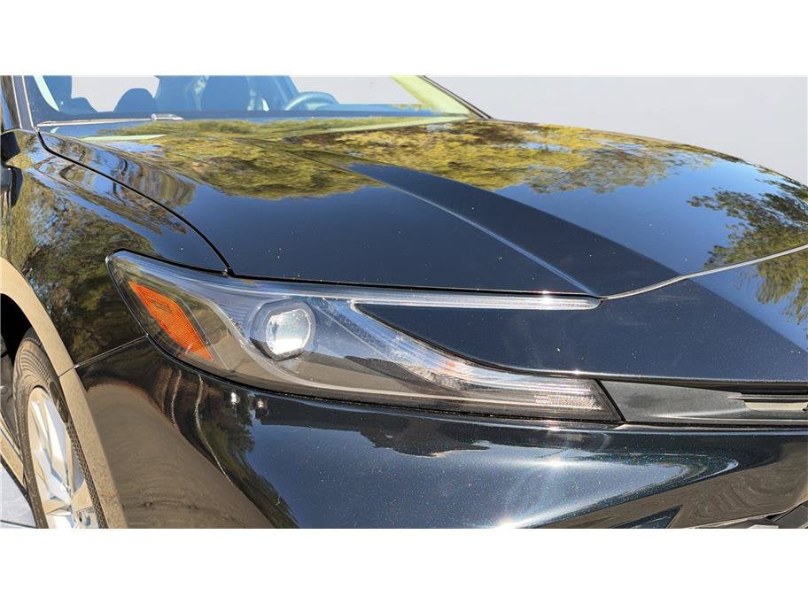2025 Toyota Camry LE Sedan 4D