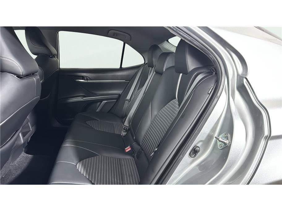 2022 Toyota Camry SE Sedan 4D