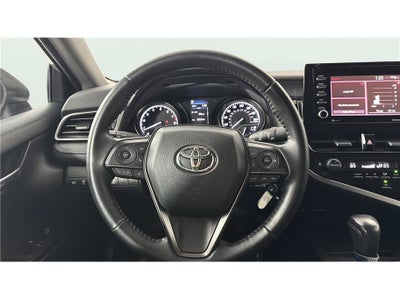 2022 Toyota Camry SE Sedan 4D