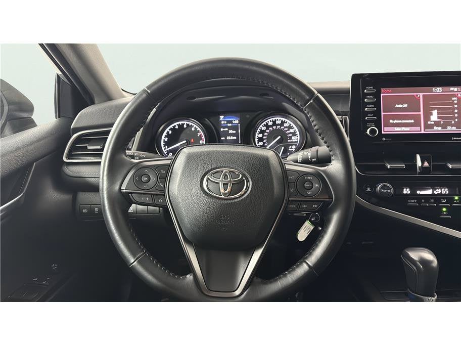 2022 Toyota Camry SE Sedan 4D