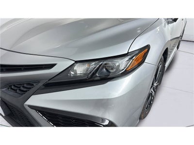 2022 Toyota Camry SE Sedan 4D