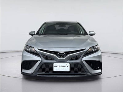 2022 Toyota Camry SE Sedan 4D