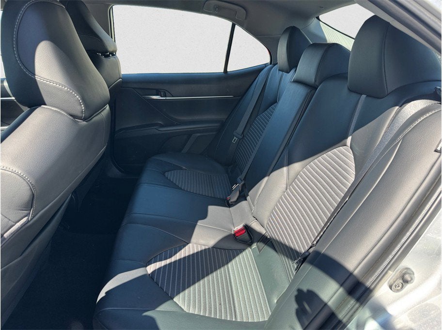 2023 Toyota Camry SE Sedan 4D