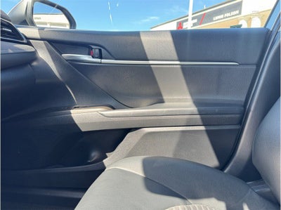 2023 Toyota Camry SE Sedan 4D