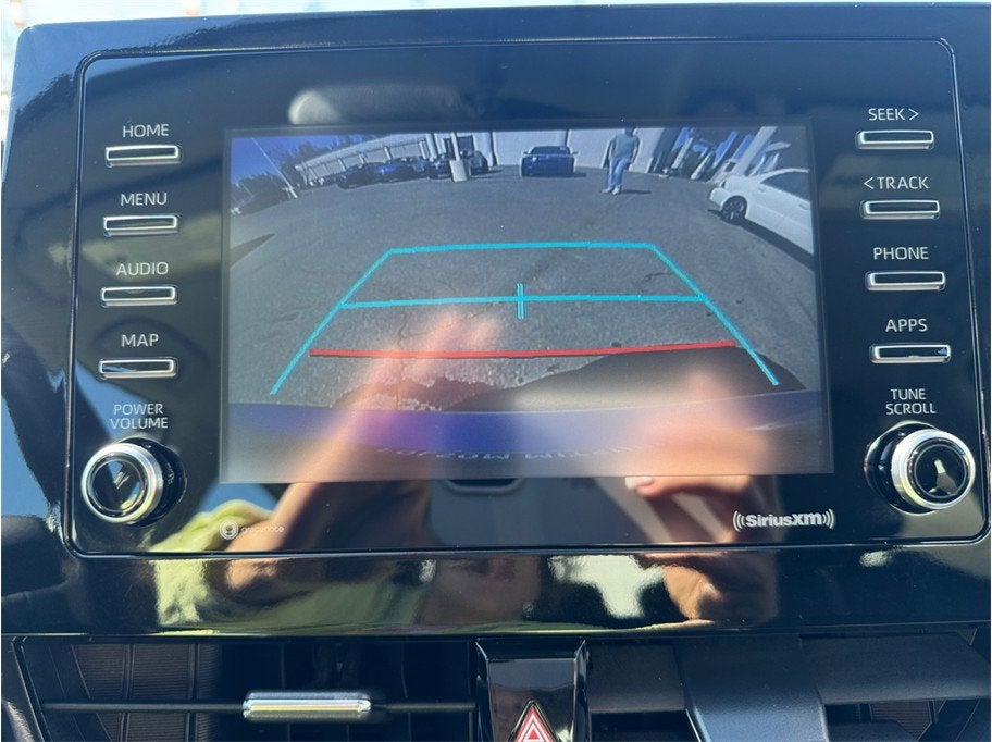 2023 Toyota Camry SE Sedan 4D