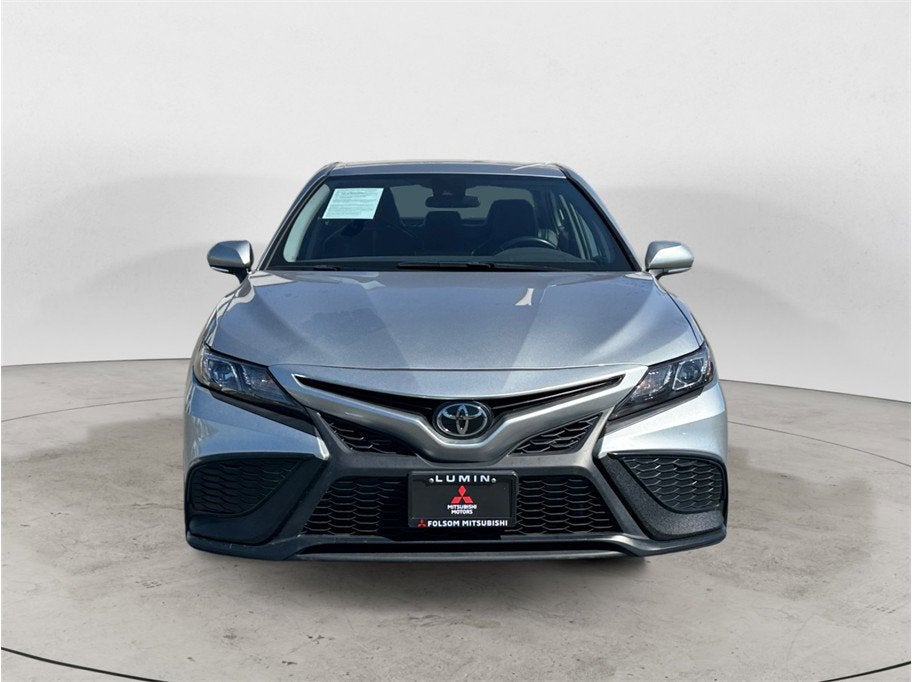 2023 Toyota Camry SE Sedan 4D