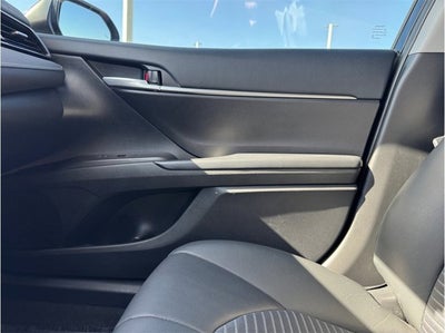 2023 Toyota Camry SE Sedan 4D