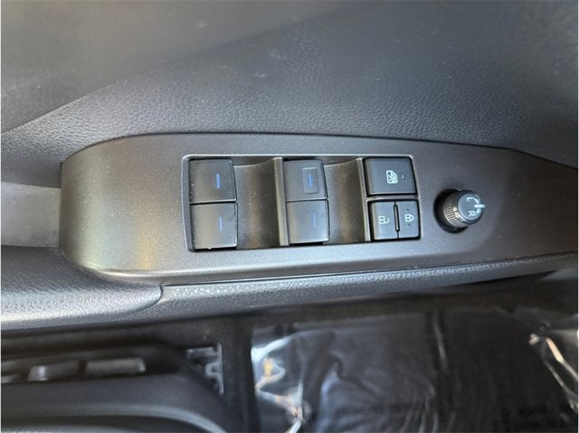 2023 Toyota Camry SE Sedan 4D