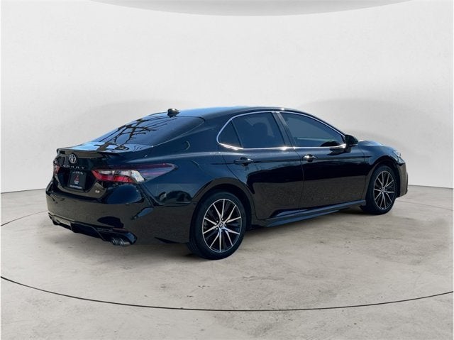 2023 Toyota Camry SE Sedan 4D