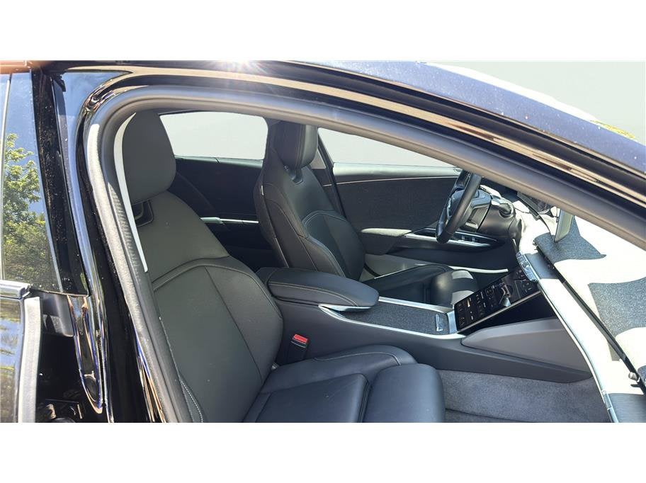 2025 Lucid Air Pure
