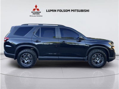 2023 Honda Pilot TrailSport