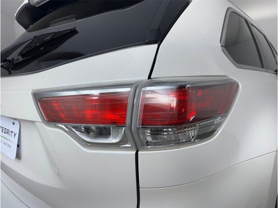 2015 Toyota Highlander Limited Platinum Sport Utility 4D
