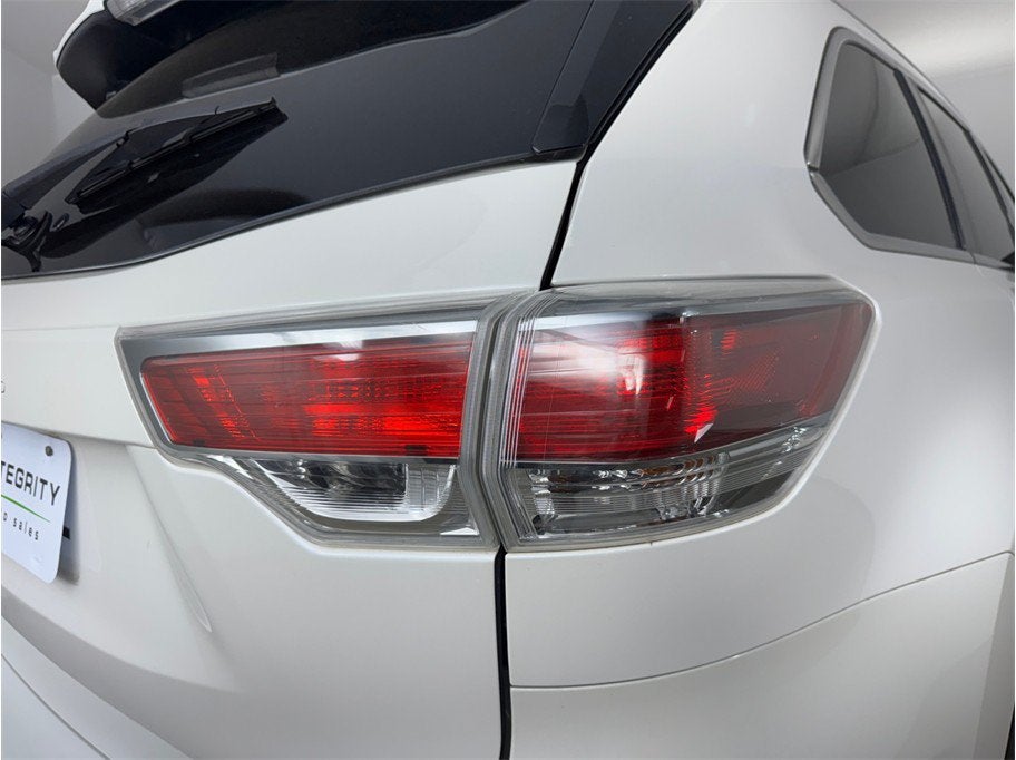 2015 Toyota Highlander Limited Platinum Sport Utility 4D