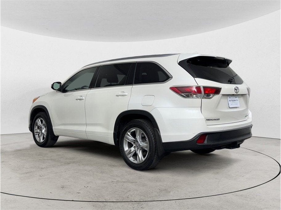 2015 Toyota Highlander Limited Platinum Sport Utility 4D