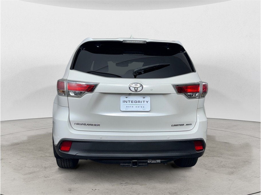 2015 Toyota Highlander Limited Platinum Sport Utility 4D