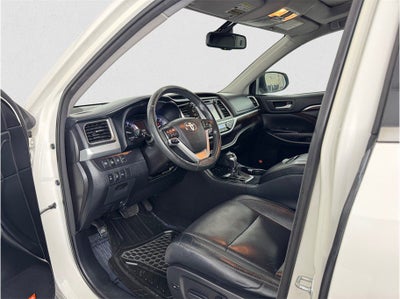 2015 Toyota Highlander Limited Platinum Sport Utility 4D