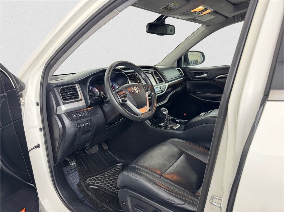 2015 Toyota Highlander Limited Platinum Sport Utility 4D