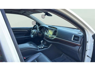 2015 Toyota Highlander Limited Platinum Sport Utility 4D