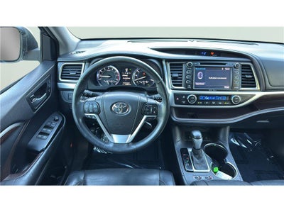 2015 Toyota Highlander Limited Platinum Sport Utility 4D