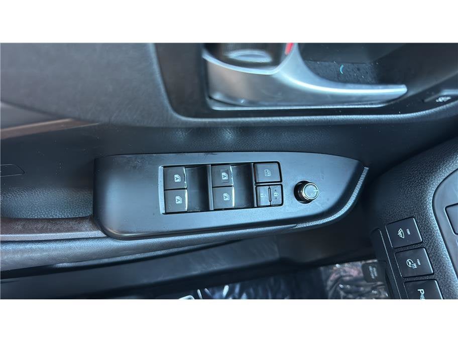 2015 Toyota Highlander Limited Platinum Sport Utility 4D