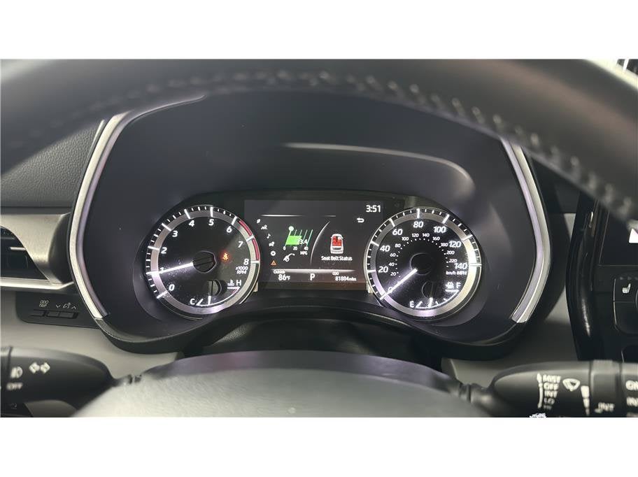 2023 Toyota Highlander XLE Sport Utility 4D