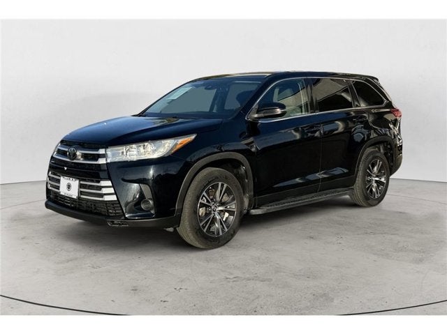 2019 Toyota Highlander LE Sport Utility 4D