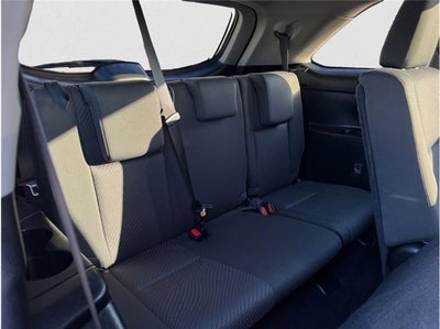 2019 Toyota Highlander LE Sport Utility 4D