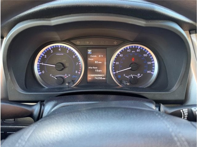 2019 Toyota Highlander LE Sport Utility 4D