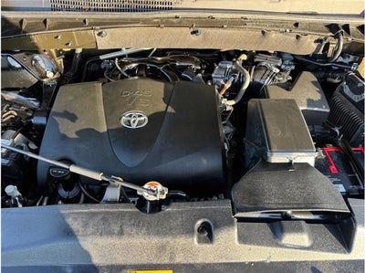 2019 Toyota Highlander LE Sport Utility 4D