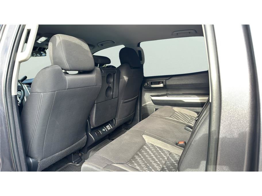 2018 Toyota Tundra 2WD SR5